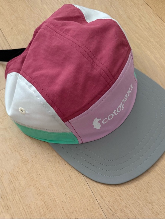cotopaxi Accessories - cotopaxi Colorblock Light Hiking Running Cap 2 tone Pink One Size Adjustable NWT